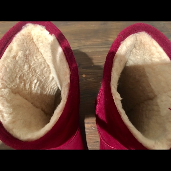 Bearpaw Emma Shearling Boots - Picture 4 of 5